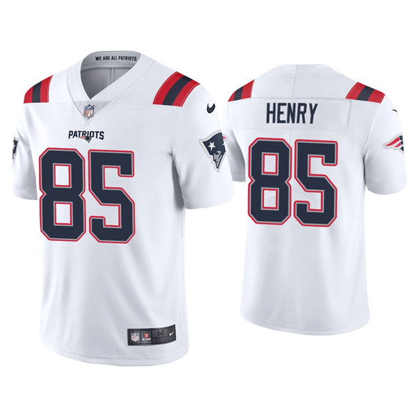 Men's New England Patriots #85 Hunter Henry 2021 White Vapor Untouchable Limited Stitched