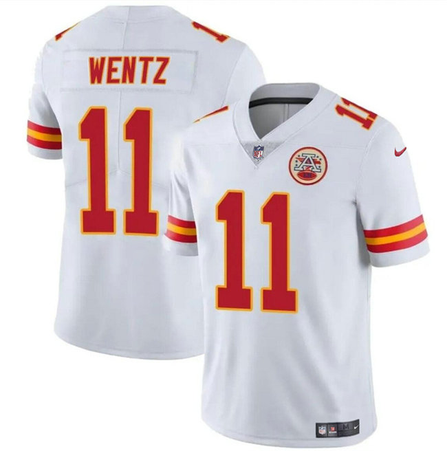 Men's Kansas City Chiefs #11 Carson Wentz White Vapor Untouchable Limited Stitched Football Jersey